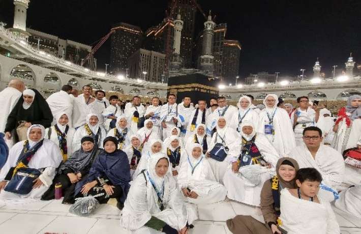 Study Tour Umroh ke Baitullah untuk Kelas 9 di SMP IT Al Madinah